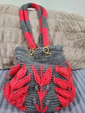 Handcrafted Gray and Coral Knit Shoulder Bag